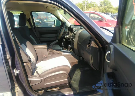 2008 Dodge Nitro Sxt из США, поврежденный, VIN 1D8GU28K18W181754